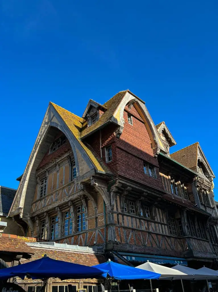 Dans quelles villes investir en loi Malraux ? Notre grille d'analyse