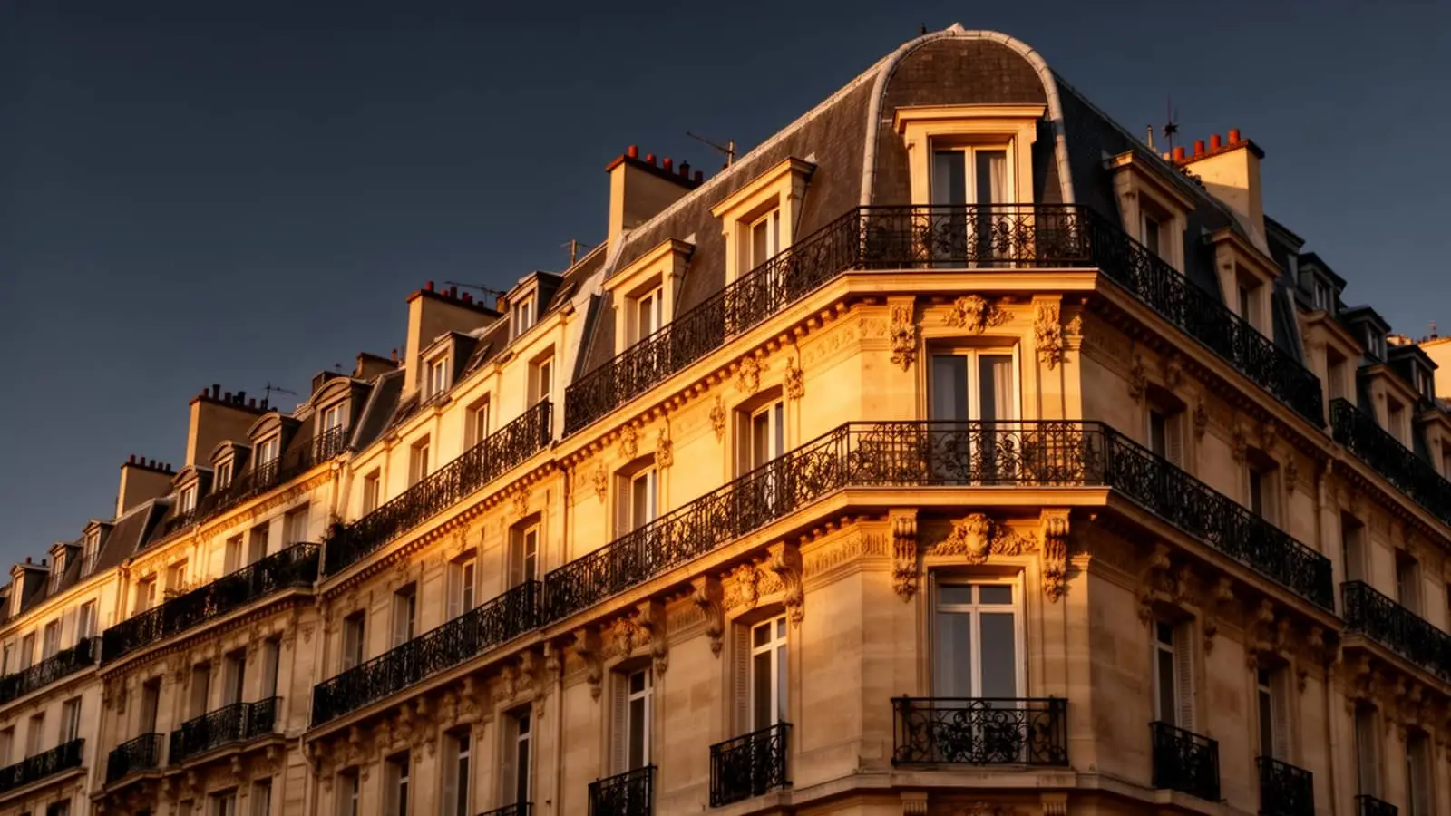 Immeuble haussmannien dans un secteur sauvegardé éligible loi Malraux
